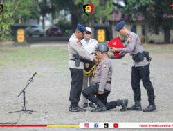 UPACARA PEMBUKAAN PEMBINAAN PEMULIHAN PROFESI PERSONEL POLDA JATIM DI PUSDIK BRIMOB LEMDIKLAT POLRI